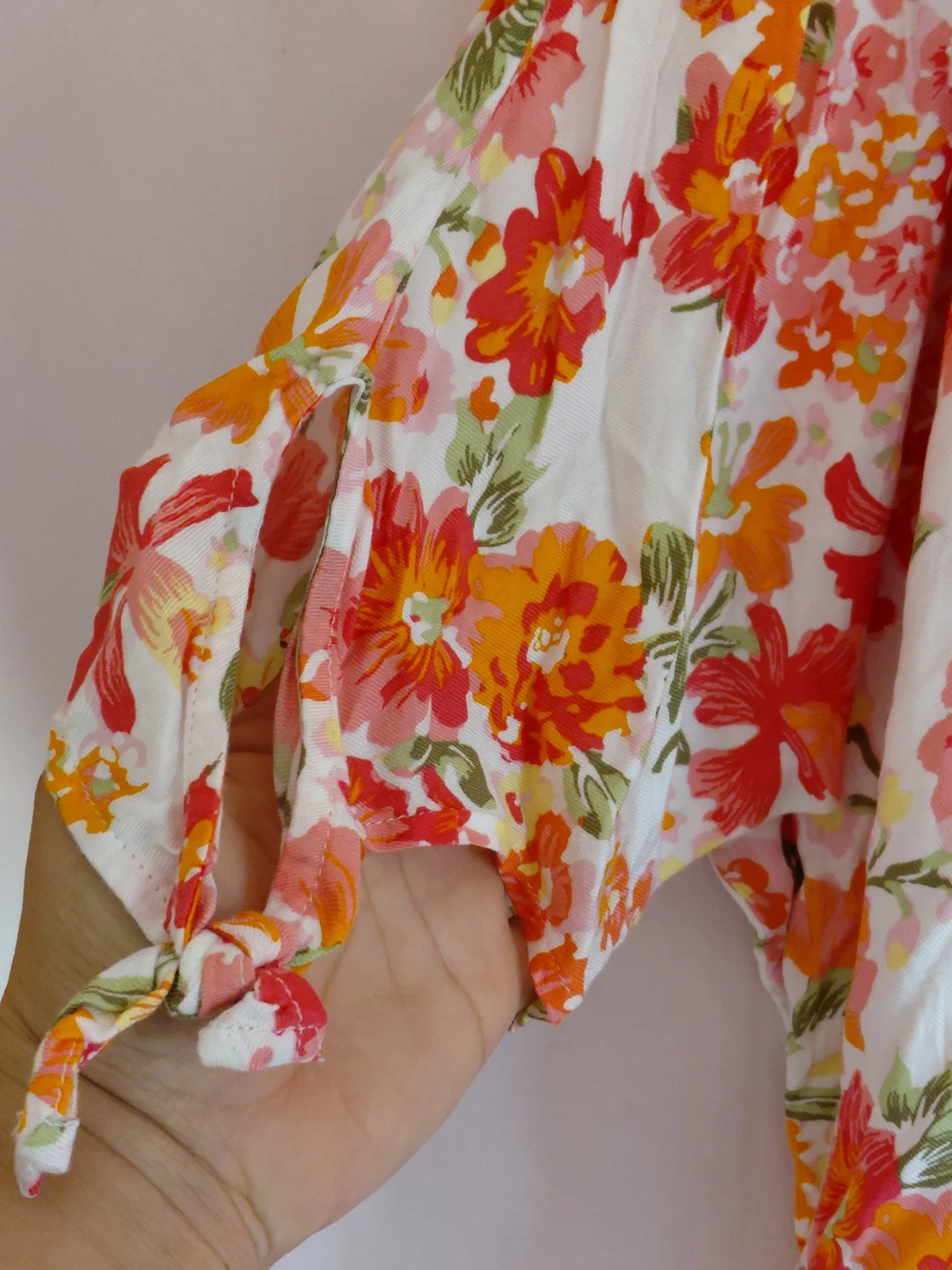 Lane Bryant Women's Plus Size 26/28 Floral V-Neck Blouse  Dolman Sleeve - Picture 4 of 11